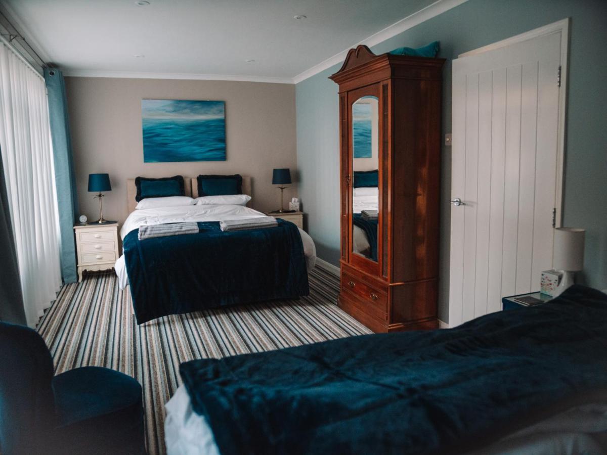 Seafarer'S View - 6 Bedroom Townhouse In Cowes, Parking & Seaviews. Каус Екстер'єр фото
