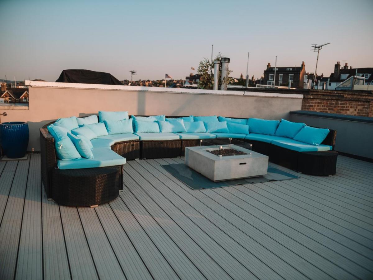 Seafarer'S View - 6 Bedroom Townhouse In Cowes, Parking & Seaviews. Каус Екстер'єр фото
