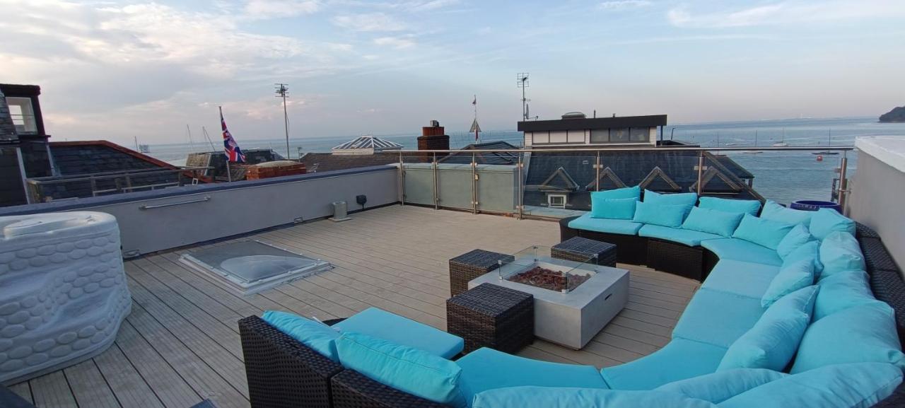 Seafarer'S View - 6 Bedroom Townhouse In Cowes, Parking & Seaviews. Каус Екстер'єр фото