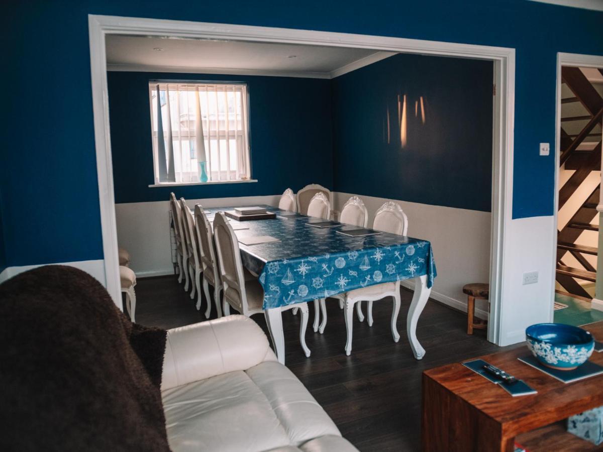 Seafarer'S View - 6 Bedroom Townhouse In Cowes, Parking & Seaviews. Каус Екстер'єр фото